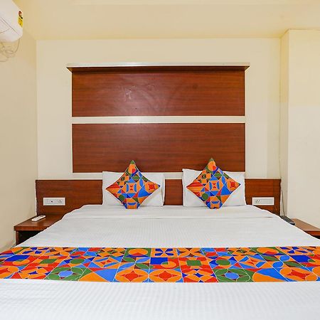 Fabhotel Golden Way Vijayawada Exterior photo