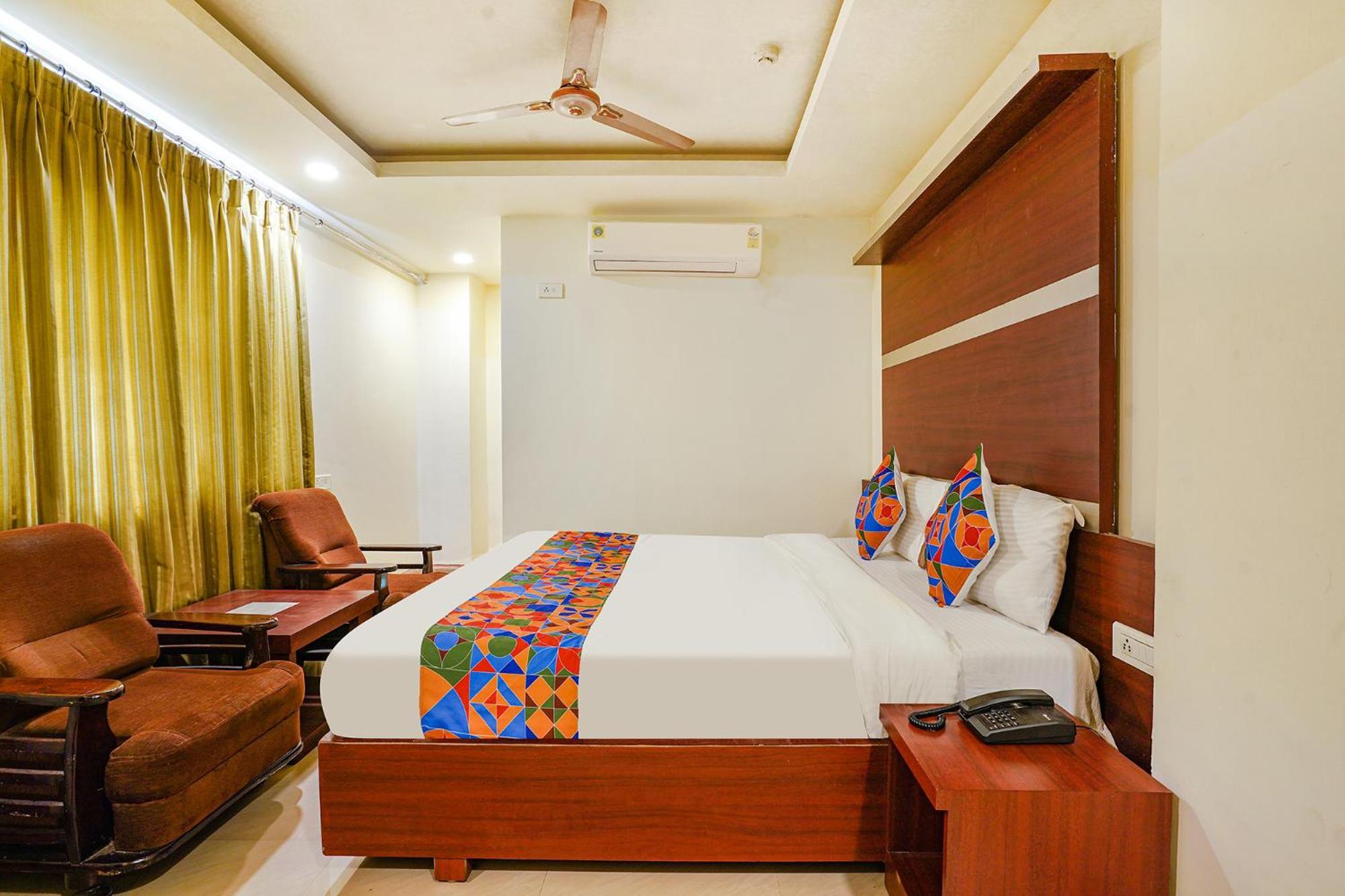 Fabhotel Golden Way Vijayawada Exterior photo