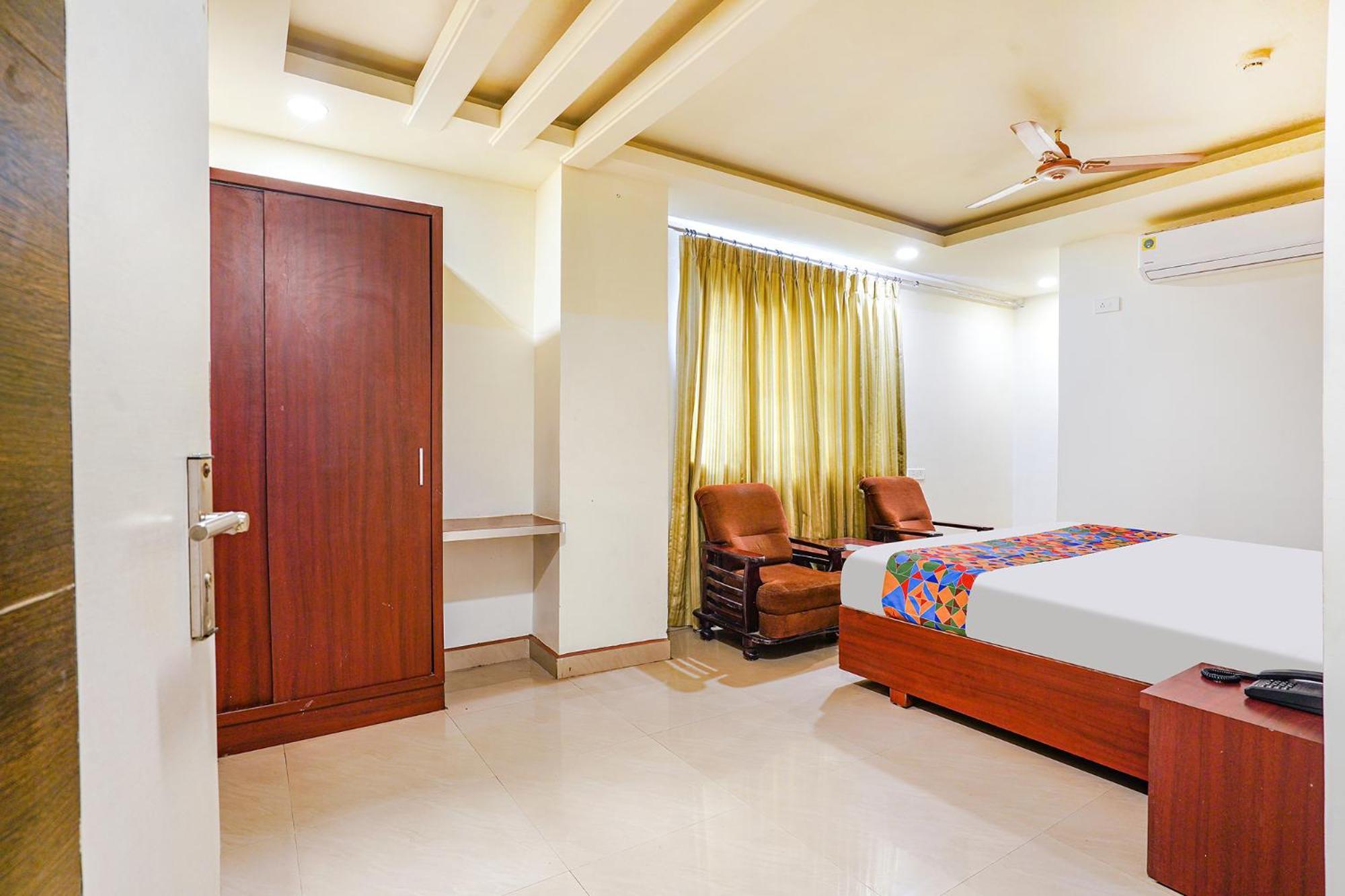 Fabhotel Golden Way Vijayawada Exterior photo