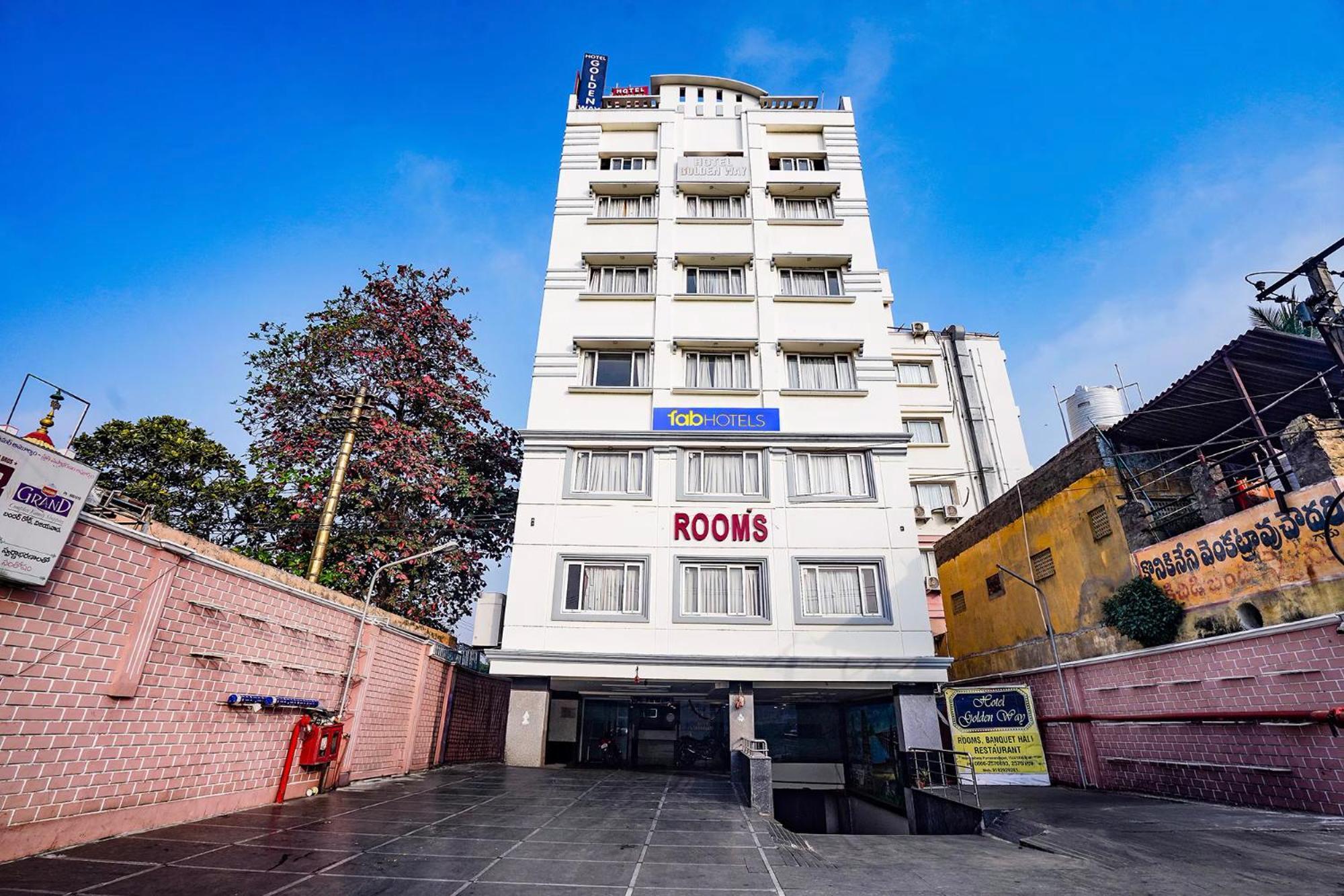 Fabhotel Golden Way Vijayawada Exterior photo